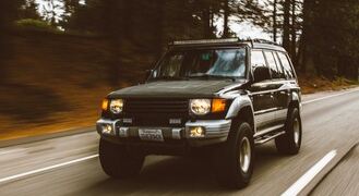 Luxury, minivans and SUV auto rentals